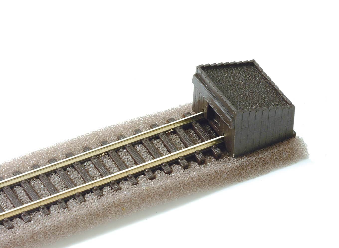 Peco ST8 Buffer Stops N Gauge (Pack of 2) dcctrainautomation.co.uk